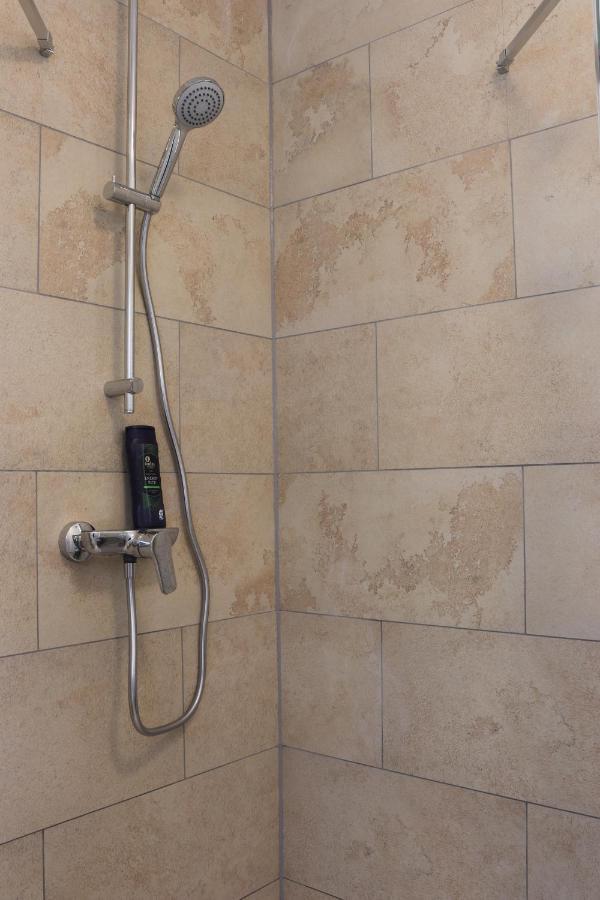 Motel Bergtheim - Self Check-In المظهر الخارجي الصورة