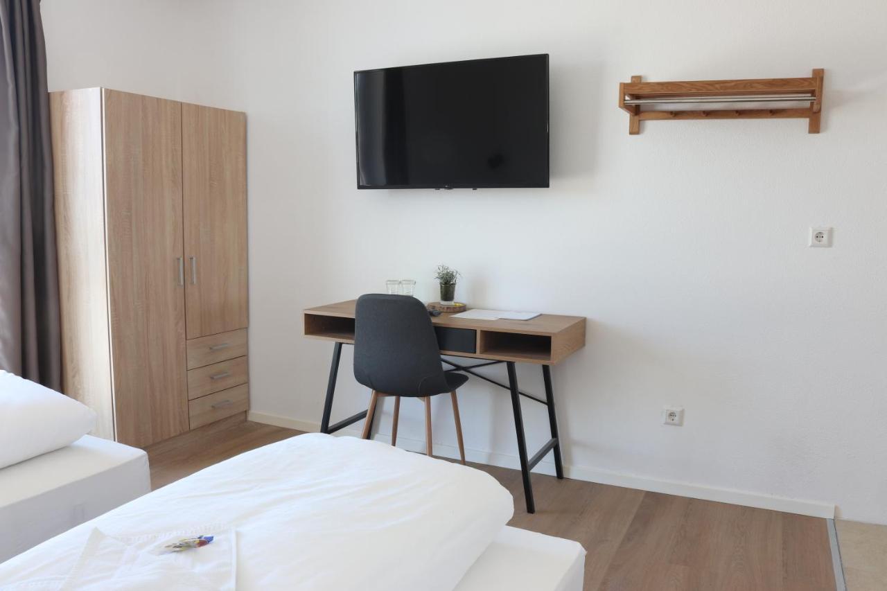 Motel Bergtheim - Self Check-In المظهر الخارجي الصورة